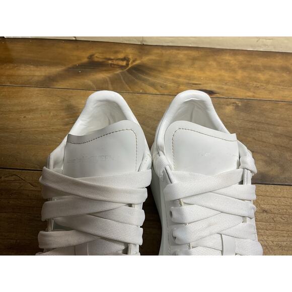 Alexander McQueen White Oversized Sneakers–Iconic Casual Shoes Size 41 US8
